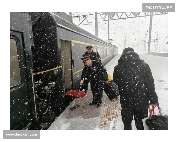 冬季风雪中的逆行者：抗战时期冬拥湖物资运输与支援的传奇故事